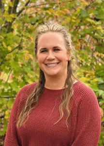 Roxie – Dental Assistant