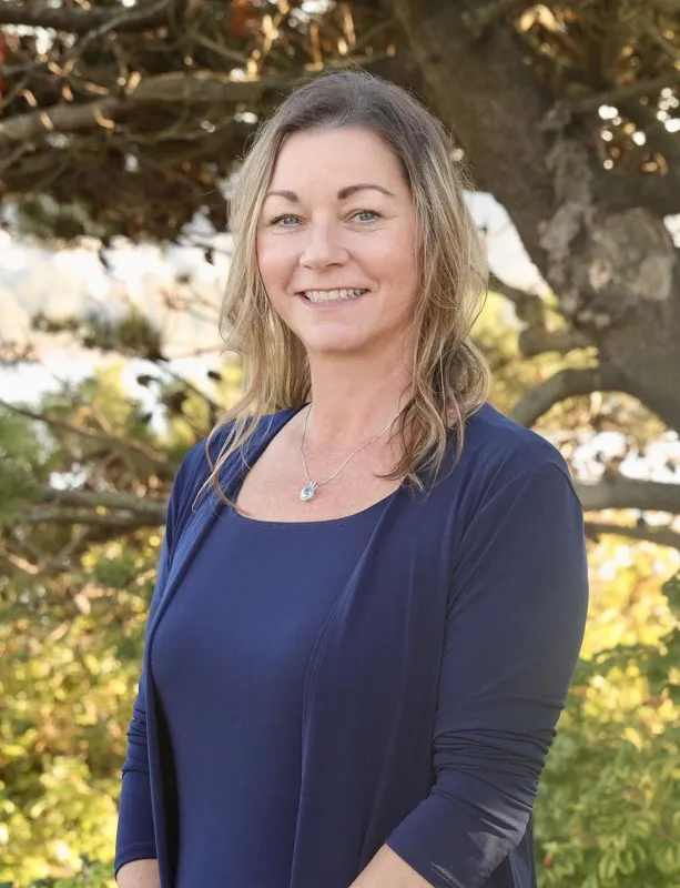 Photo of Shawna – Business Manager